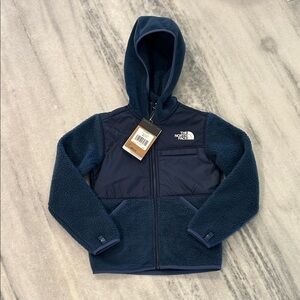 NWT North Face Kids Forrest Fleece Full Zip Hooded Jacket Small 7/8 Navy Blue
